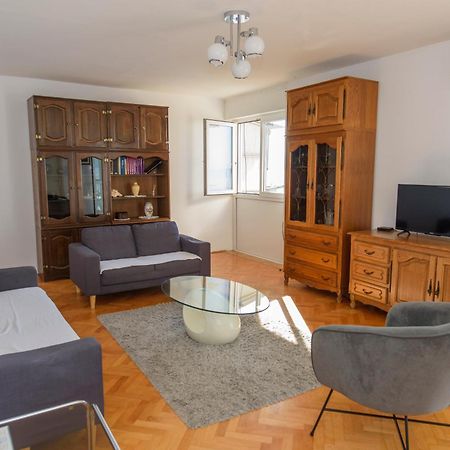 Sunny Apartment Omiš Dış mekan fotoğraf