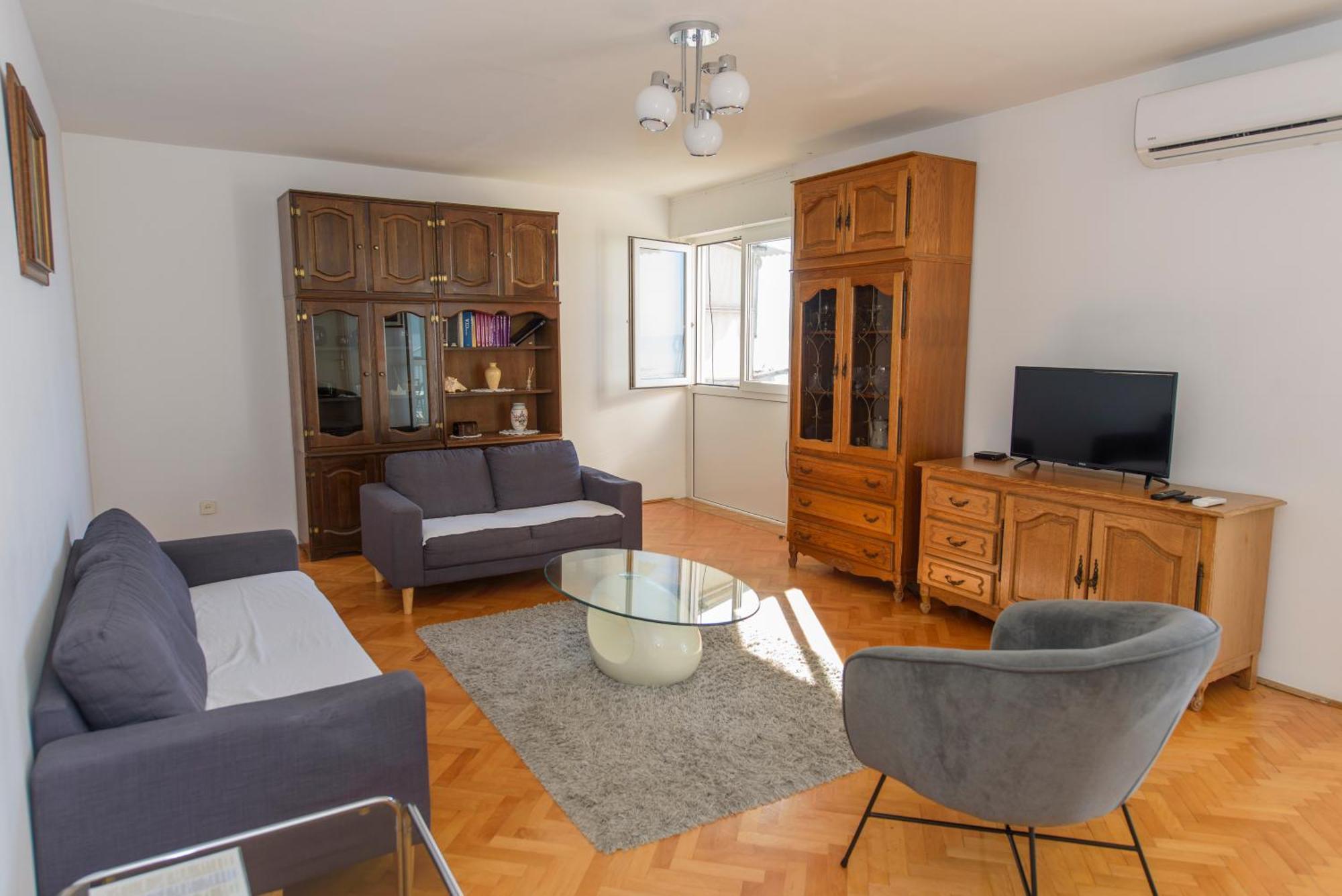 Sunny Apartment Omiš Dış mekan fotoğraf
