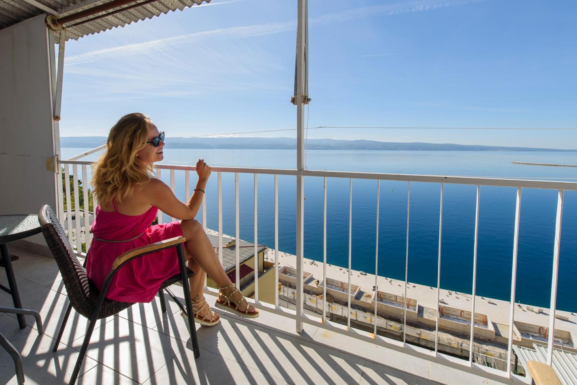 Sunny Apartment Omiš Dış mekan fotoğraf