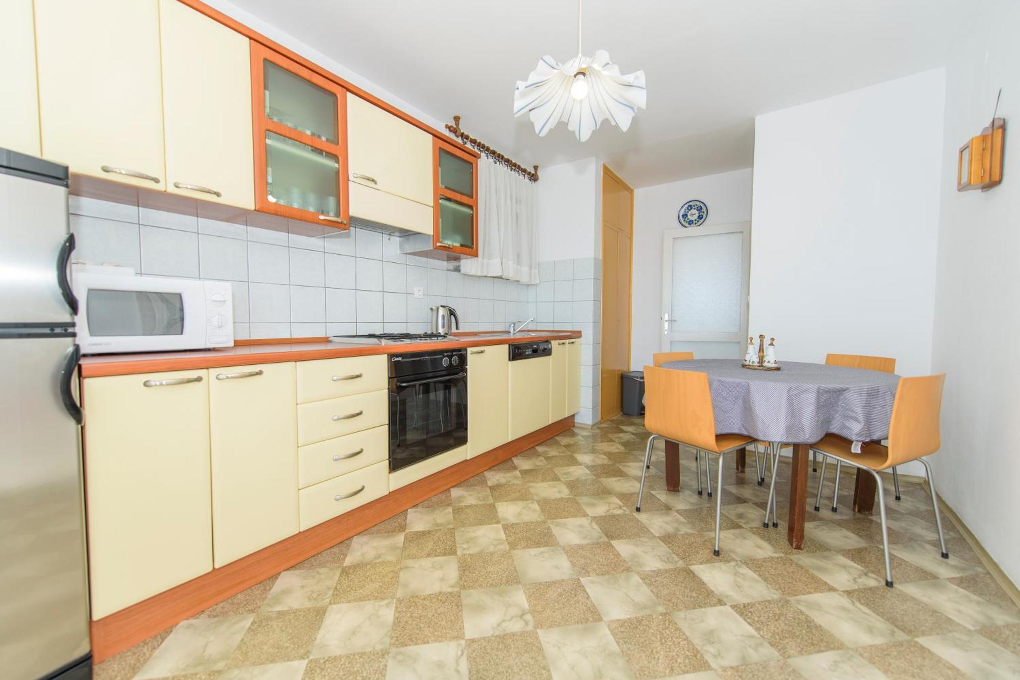 Sunny Apartment Omiš Dış mekan fotoğraf